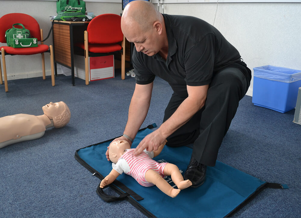 paediatric first aid training courses